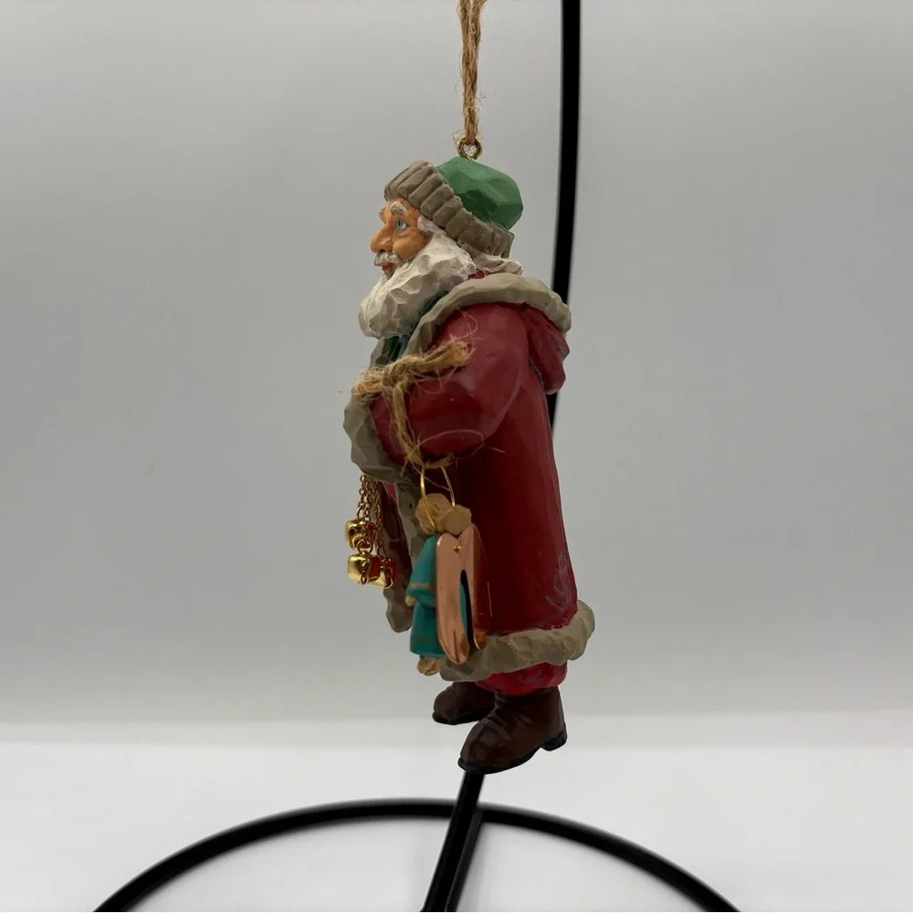 Hallmark keepsake ornament